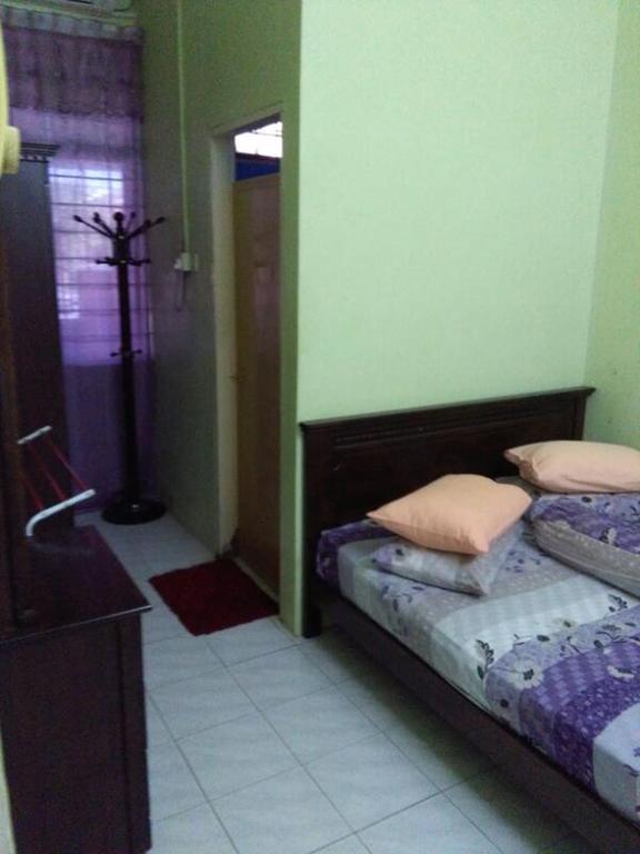 Deenaz Utara Homestay Άλορ Σταρ Εξωτερικό φωτογραφία
